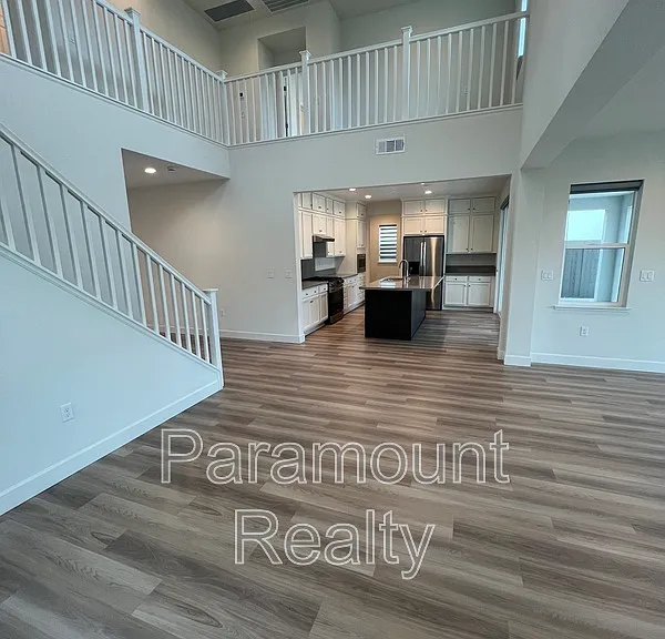 4202 Randa Way — Photo 9