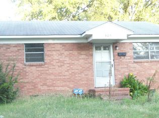 305 Gant St, Greensboro, NC 27401