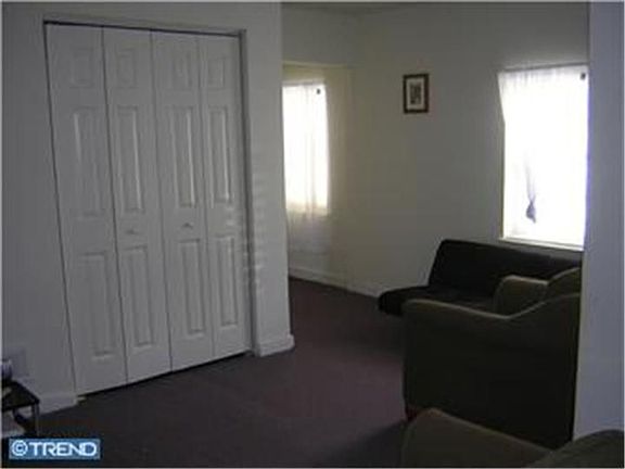 2nd image of 2413 Newport Gap Pike