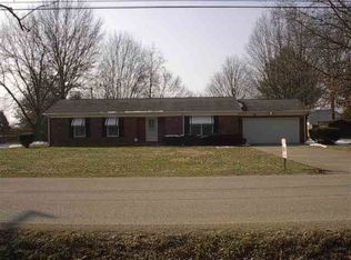 3633 Hillcrest Rd, Vincennes, IN 47591