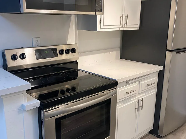 1Bed + 1 Bath Kitchen - Unit 103