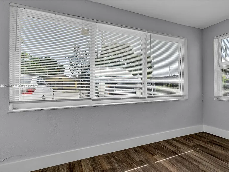 2243 Greene St — Photo 19