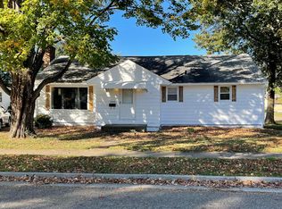 2060 Sycamore St, Akron, OH 44301