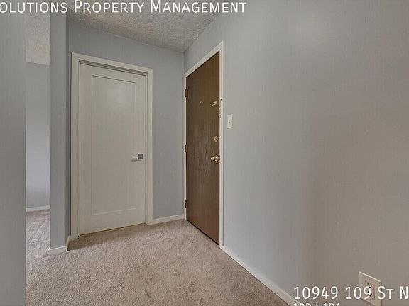 5th image of 10949 109th St NW