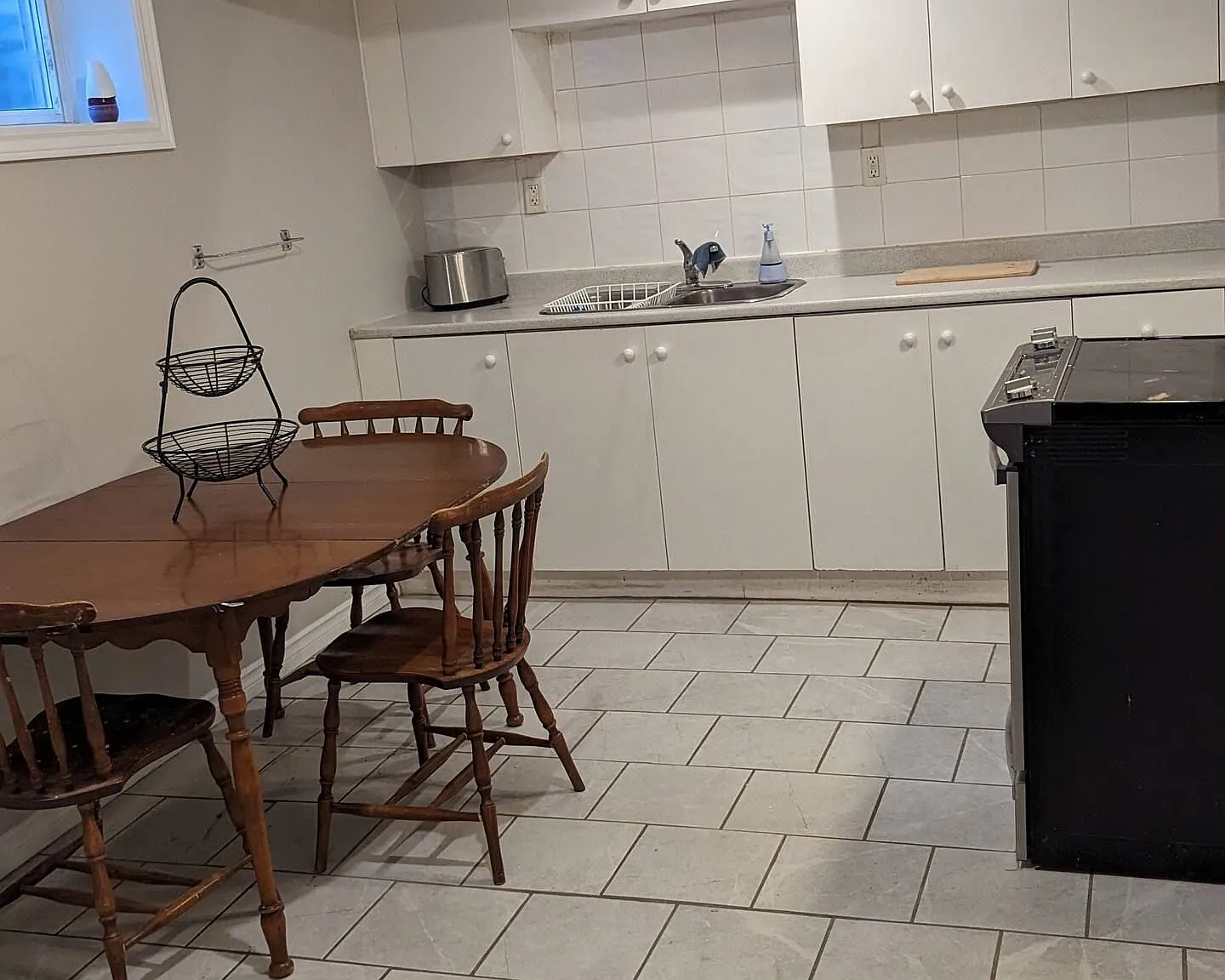2 bed, $1,900 — Photo 1