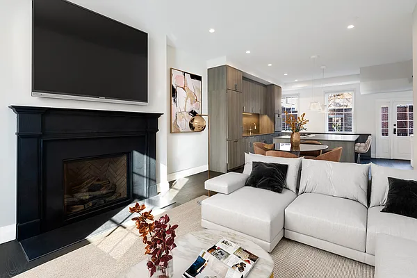 Rented by Douglas Elliman | media 2