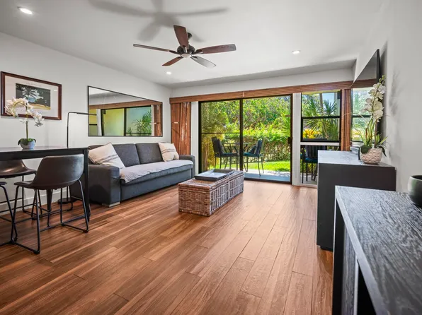 300 Hauoli St APT A9, Wailuku, HI 96793