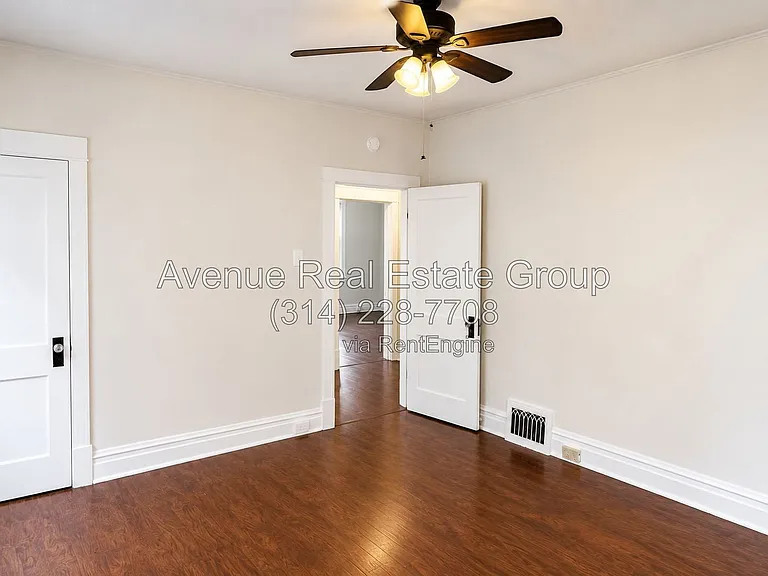4935 Loughborough Ave — Photo 8