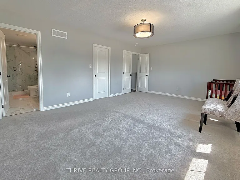 1340 John Kenney Dr — Photo 20