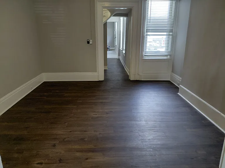 460 Dayton St — Photo 25