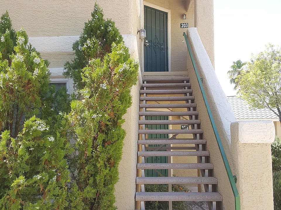 1st image of 1411 Linnbaker Ln