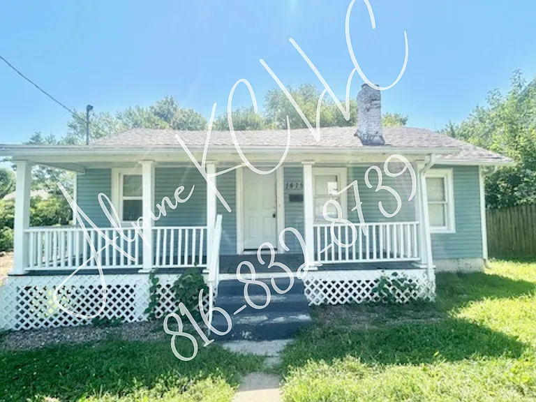 1419 N Lynn St — Photo 1