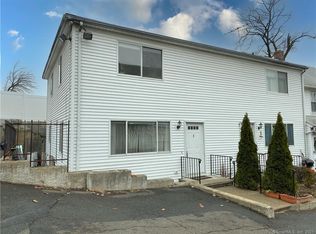 830 Hope St #2, Stamford, CT 06907