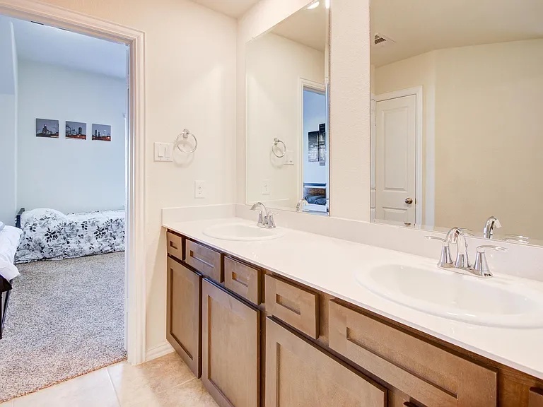 1646 Ryon Falls Dr — Photo 51