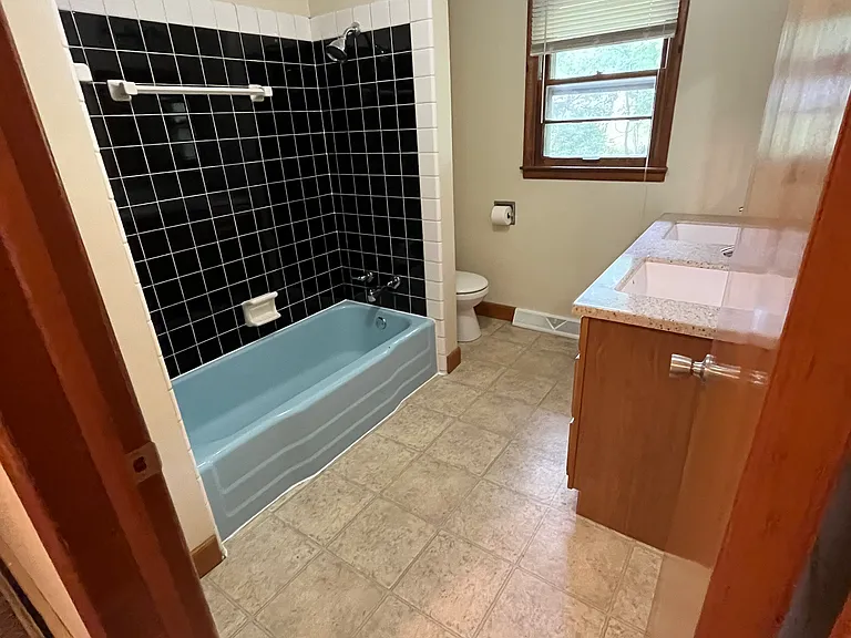2324 Coopermill Rd — Photo 8