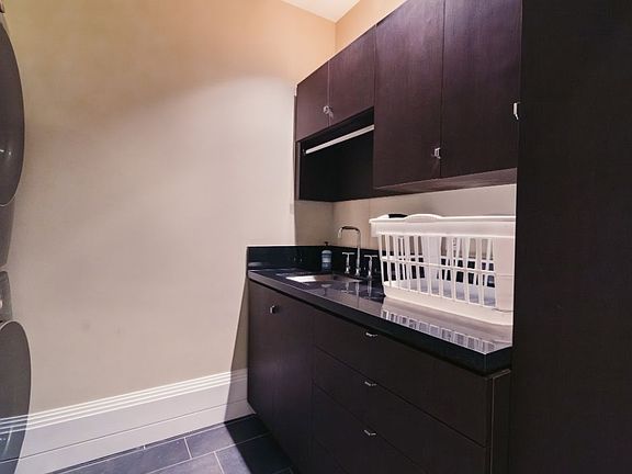 4th image of 281 Trumbo Rd APT 302