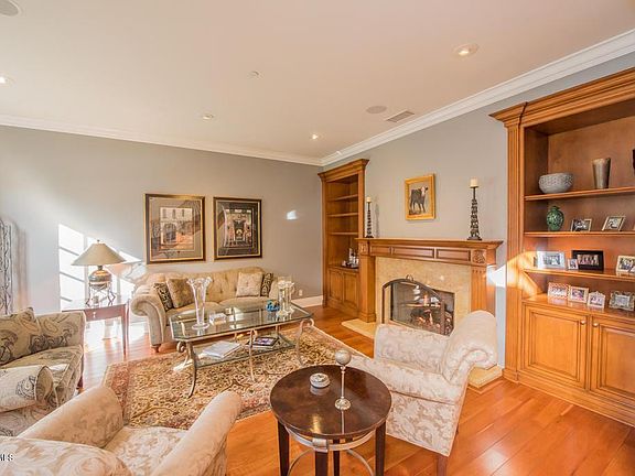 3rd image of 2853 Ladbrook Way