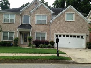1069 Simonton Glen Dr, Lawrenceville, GA 30045