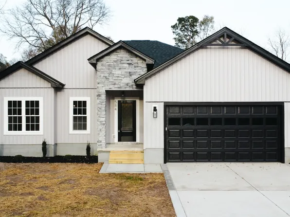 584 Forest Knolls Road, Goldsboro, NC 27534