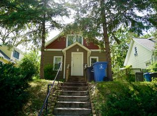 939 Weeks Ave SE, Minneapolis, MN 55414