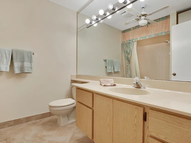 211 E River Park Dr — Photo 18