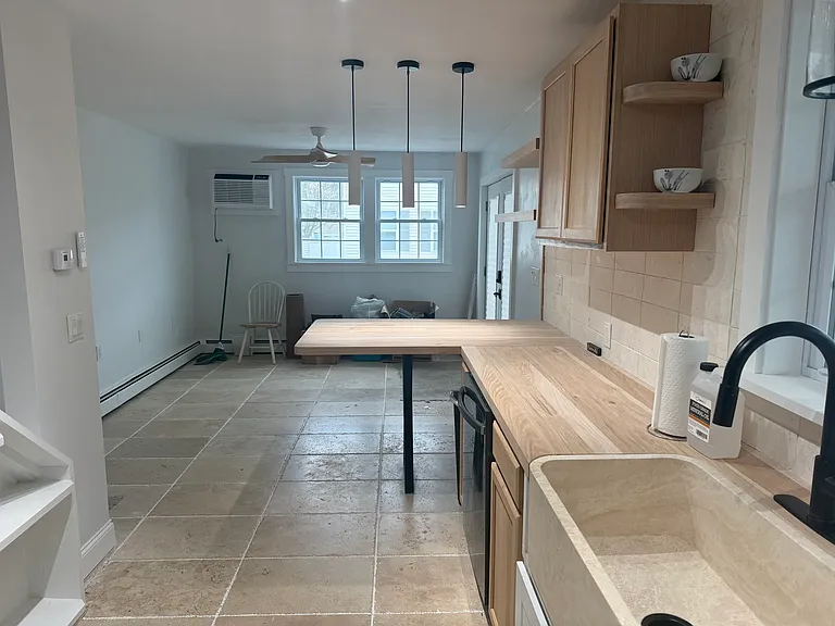 21 Kentville Ter — Photo 3