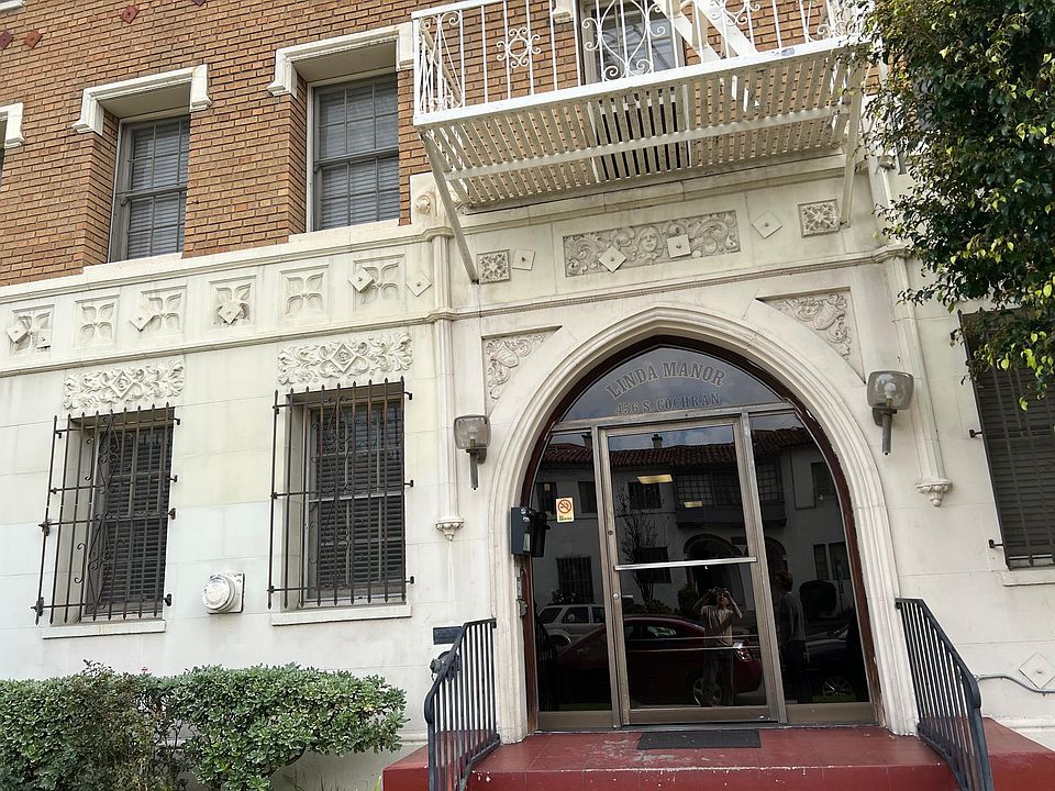 1st image of 456 S Cochran Ave #100P
