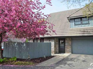 2722 W 24th Ter, Lawrence, KS 66047