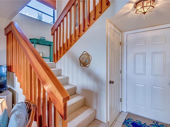 5th image of 5401 Blue Crab Cir #2