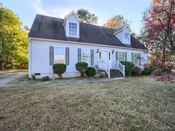 6738 Williams Landing Rd, Hayes, VA 23072
