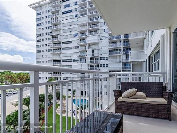 5th image of 1920 S Ocean Dr APT 402