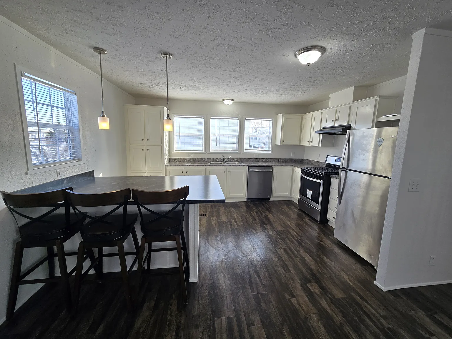 1319 York St — Photo 2