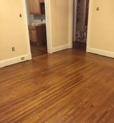 5th image of 3829 Millsbrae Ave Floor 1