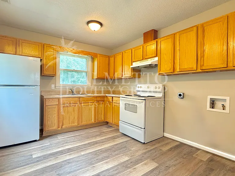 116 Boles St #A — Photo 3