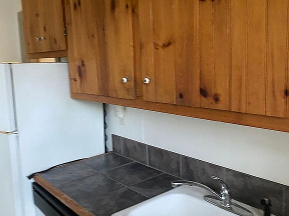 5th image of 126 N Pine St APT 5