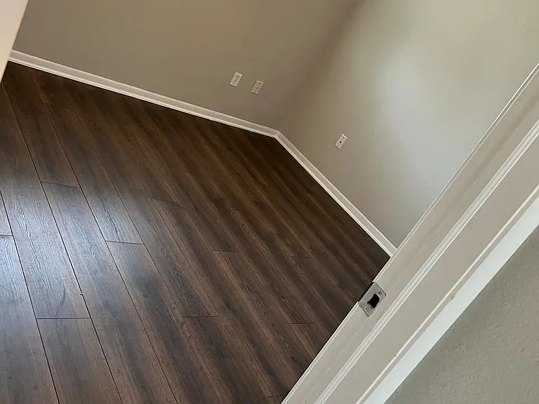 1412 Avenue C — Photo 23