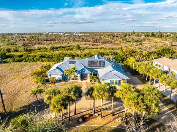 50 Spyglass Aly, Placida, FL 33946