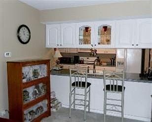5th image of 535 Wellington Dr