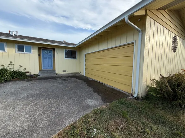 2006 Ernest Way, Arcata, CA 95521