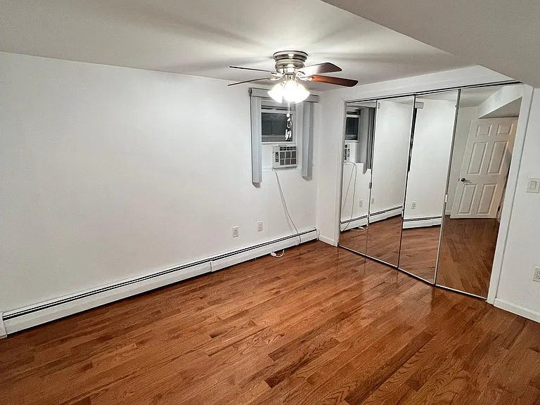97 Grace St — Photo 3