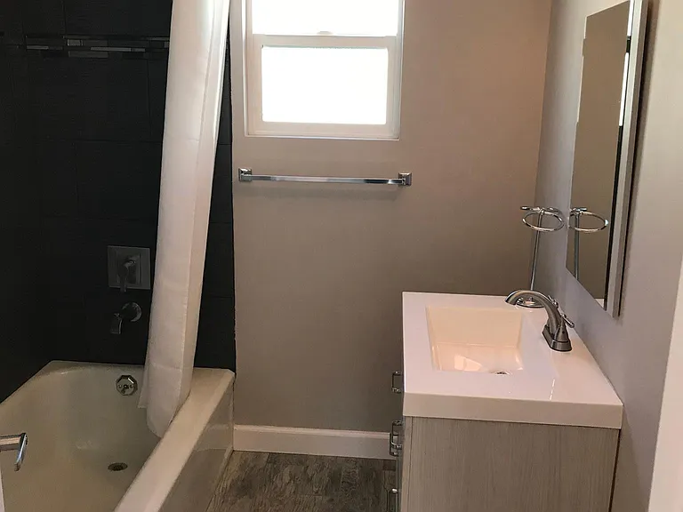 11000 Monogram Ave — Photo 11