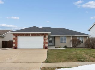 1820 3rd Ave SE, Altoona, IA 50009