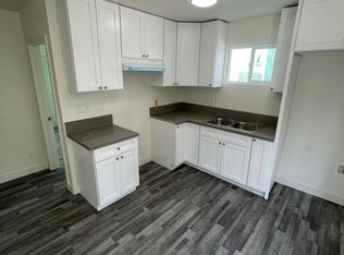 1038 W 92nd St, Los Angeles, CA 90044