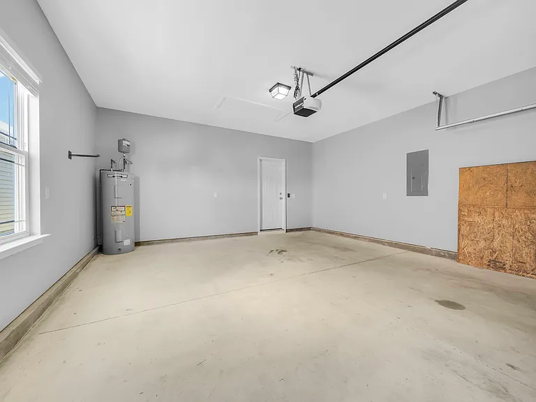 125 Fernwood St — Photo 33