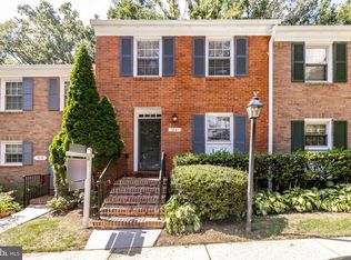 7641 Tiverton Dr, Springfield, VA 22152