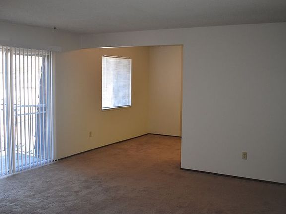 3rd image of 2341 Marine Ave #2347