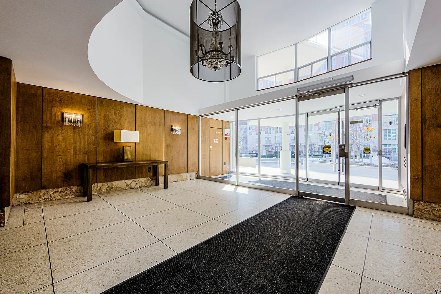 40 Delisle Apartments — Photo 1