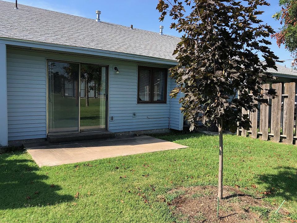 3814 Forest Ave Great Bend KS Zillow