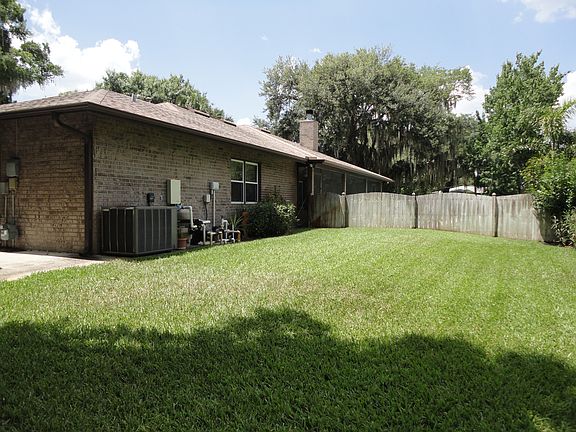 5th image of 3175 Sandalwood Ln