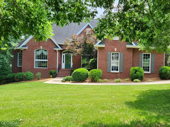 222 Windrose Meadow Ln, Clarkesville, GA 30523